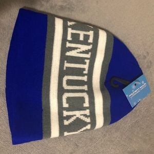 NWT🏷 Kentucky Beanie 💙